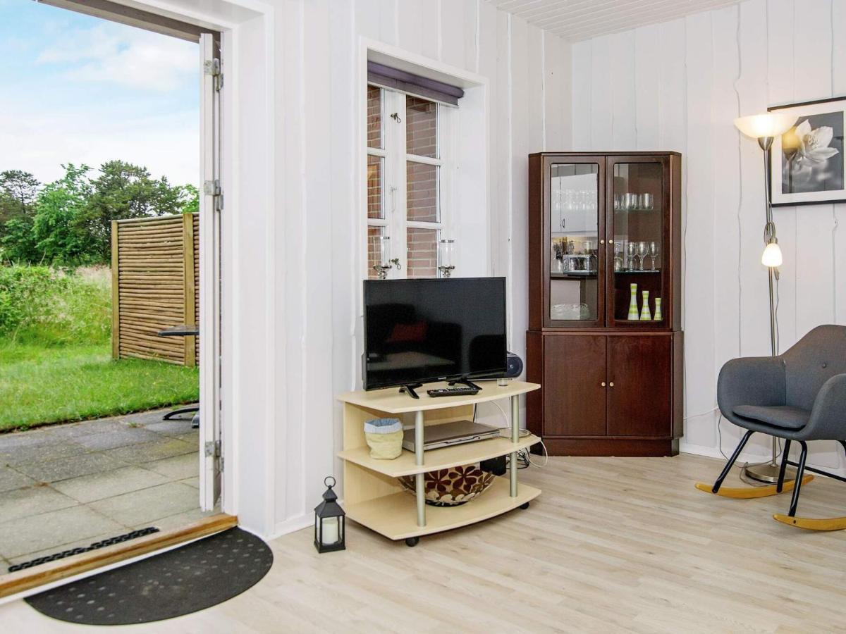 4 Person Holiday Home In R M Rømø Kirkeby Esterno foto