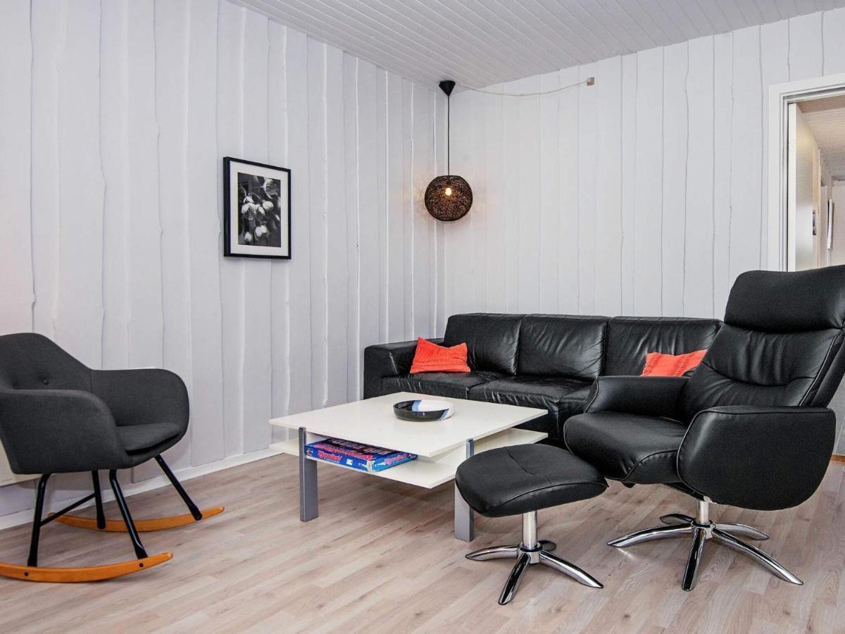 4 Person Holiday Home In R M Rømø Kirkeby Esterno foto