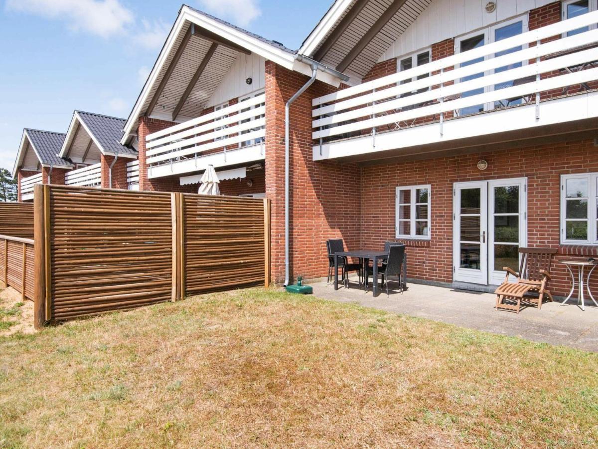 4 Person Holiday Home In R M Rømø Kirkeby Esterno foto